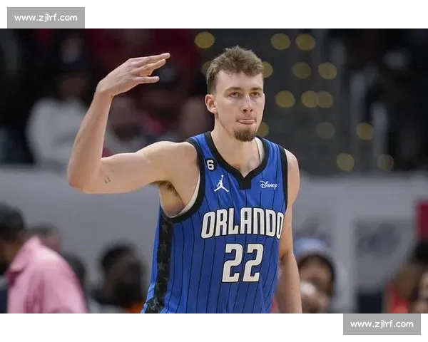 60 篮板狂虐！瓦格纳 15 分钟 17+5，霍华德定乾坤